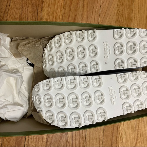 Gucci Silver Sparkly Platform Slides with Interlocking G - Picture 2 of 6